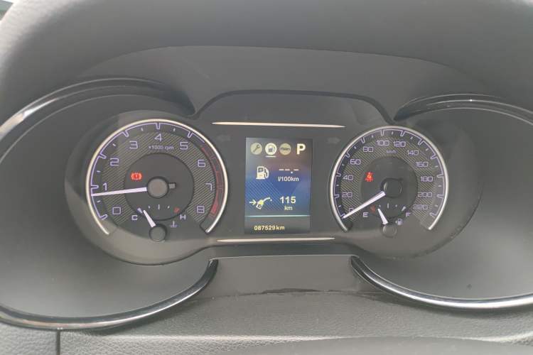 Used Dongfeng Aeolus AX7 2018 Classic 1.6T Automatic Luxury Model