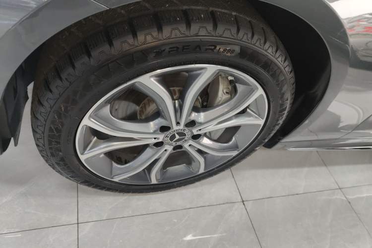 Used Mercedes-Benz E-Class 2020 Restyled E 300 L Sporty and Stylish Edition