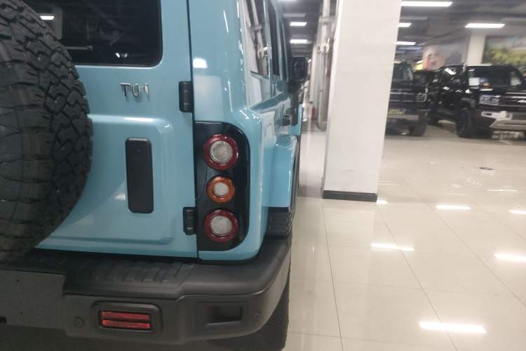 Used  T01 2025 2.0T Changfeng
