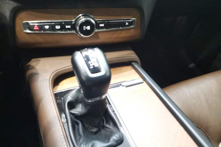 Used Volvo XC90 2020 Facelifted T6 Zhiyi Luxury 7-Seater
