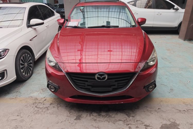 Used Mazda Mazda 3 Axela 2014 Sedan 1.5L Automatic Luxury Model
