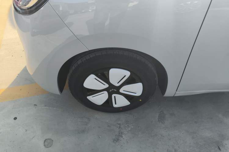 Used Wuling Hongguang MINIEV 2025 Four-Door Version Advanced Edition
