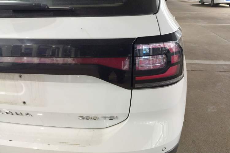 Used Volkswagen Tacqua 2023 200TSI DSG Joy-Connect Edition
