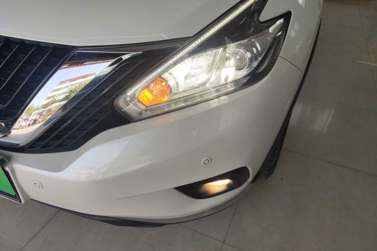 Used Nissan Murano 2021 2.5L XL Two-Wheel Drive Smart Connect Luxury Edition
