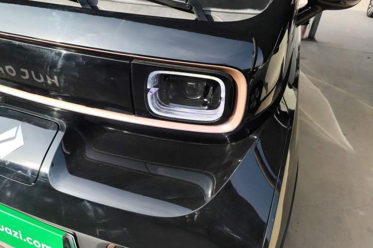 Used Baojun KiWi EV 2022 Artist Lite Edition Lithium Iron Phosphate
