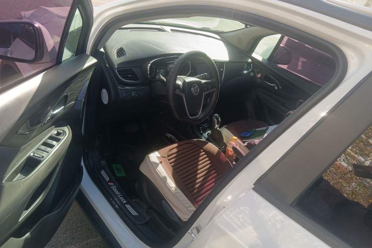 Used Buick Encore 2016 18T Automatic Two-Wheel Drive Urban Leading Edition
