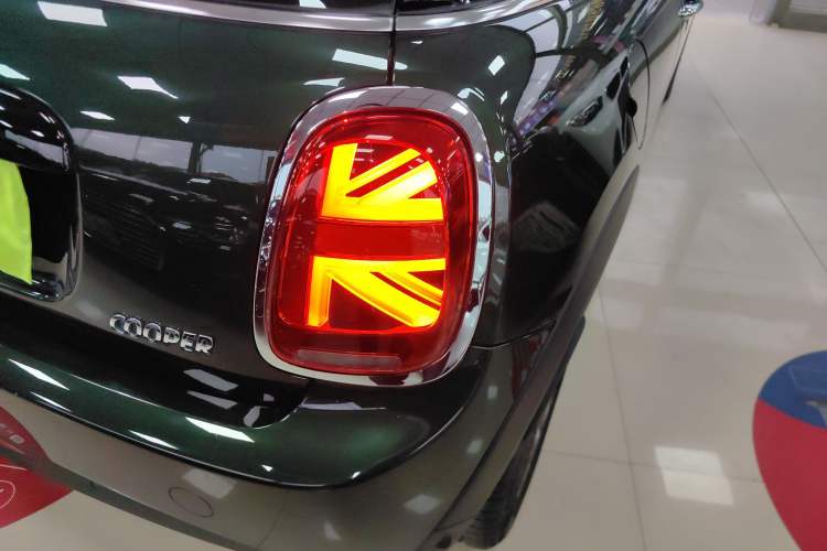 Used  MINI 2018 1.5T COOPER Classic Edition
