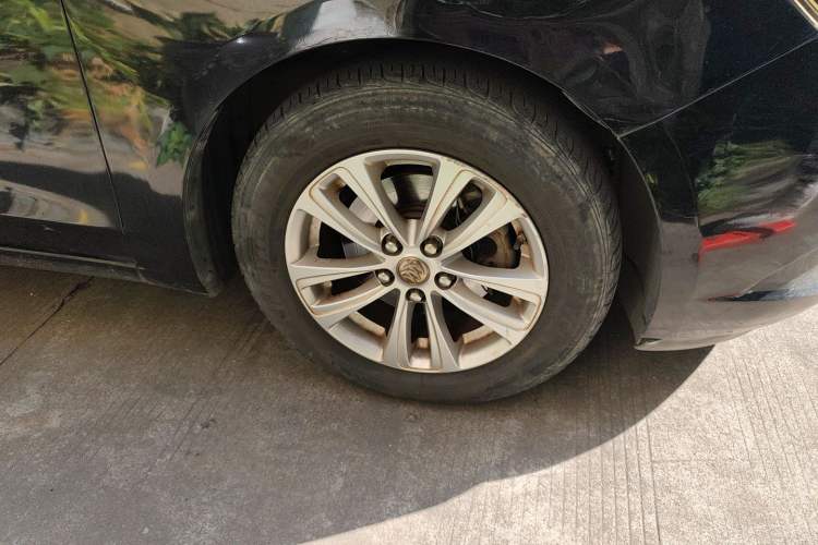 Used Buick GT 2015 15N Automatic Entry-Level Trim