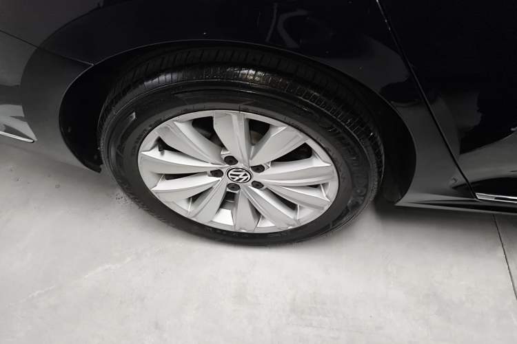 Used Volkswagen Passat 2019 330TSI Elite Edition China VI