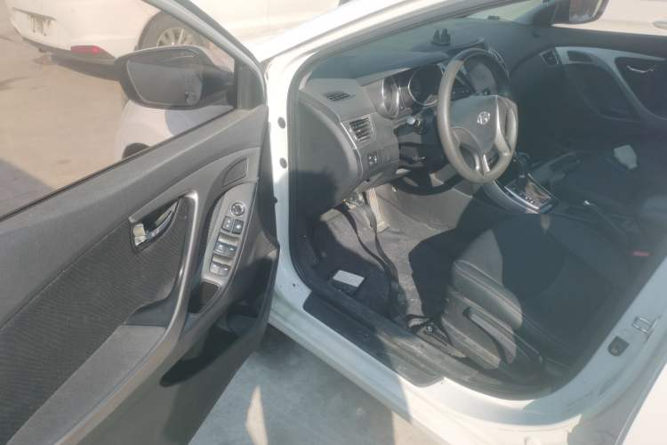 Used Hyundai Elantra 2013 1.6L Automatic Leading Model