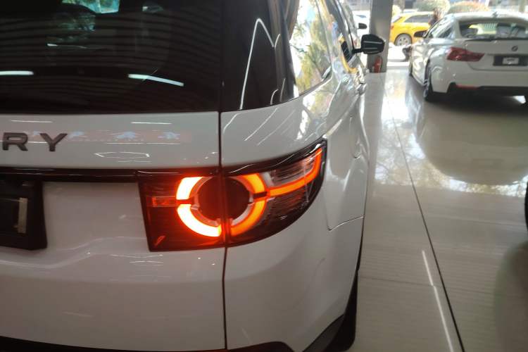 Used Land Rover Discovery Sport 2017 2.0T SE