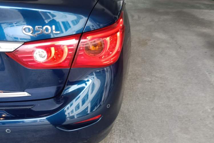 Used Infiniti Q50L 2016 2.0T Comfort Edition