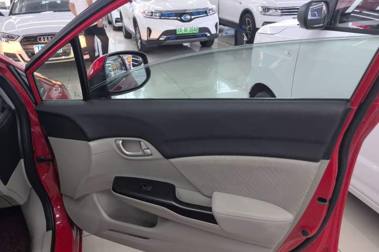 Used Honda Civic 2014 1.8L Automatic Classic Edition
