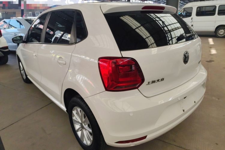 Used Volkswagen Polo 2016 1.4L Manual Fashion Model