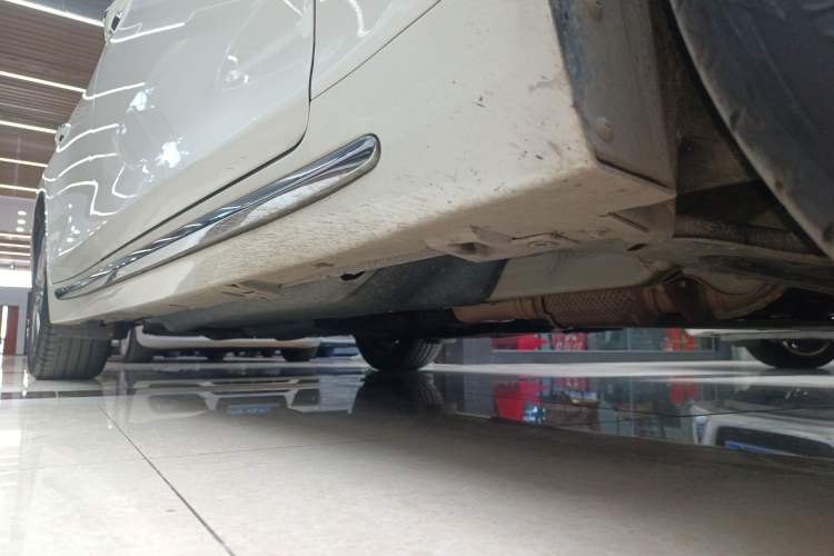 Used Infiniti Q50L 2018 2.0T Enjoyment Version China VI Standard
