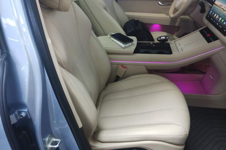 Used Hima AITO M7 2024 1.5T Intelligent Driving 4WD Max Edition 5 Seats
