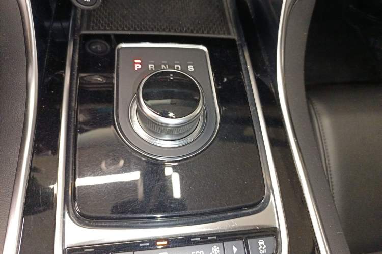 Used Jaguar XFL 2020 XFL 2.0T P200 Two-Wheel-Drive Elite Edition