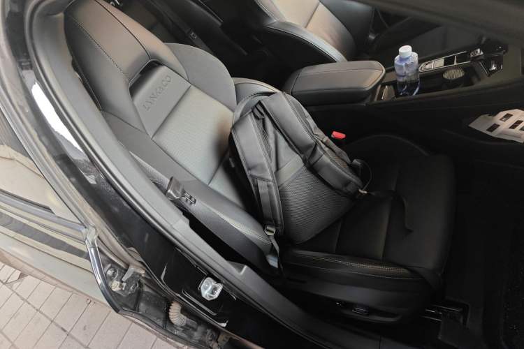 Used Lynk & Co 03 2025 1.5TD DCT Champion Edition Pro
