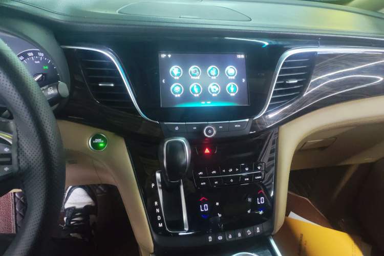 Used Buick GL8 2018 ES 28T Luxury Model China VI Standard
