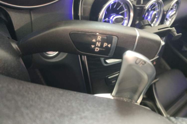 Used Mercedes-Benz C-Class 2019 C 180 L Fashion Edition Sport Version
