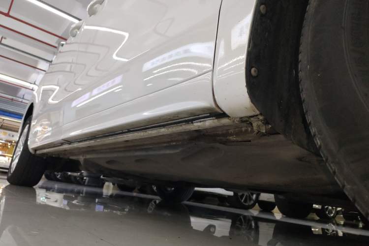 Used Volkswagen Sharan 2016 280TSI Enjoyment Model 7-Seater
