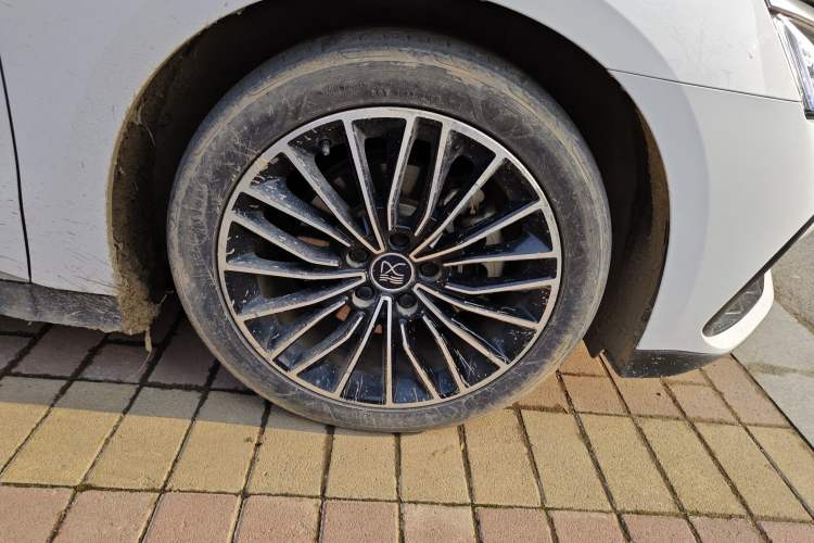 Used BYD Han 2022 DM-i 121KM Prestige Model