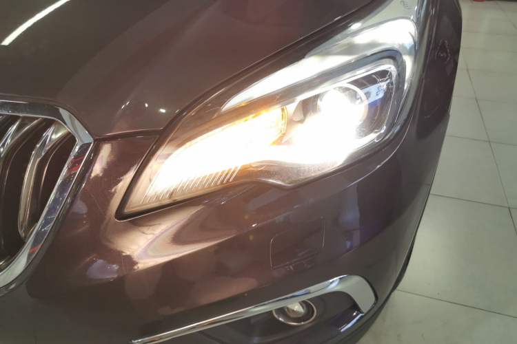 Used Buick Envision 2017 28T Four-Wheel Drive Elite Model
