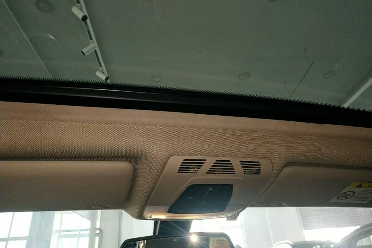 Used BMW 3 Series 2019 320Li Fashion Model
