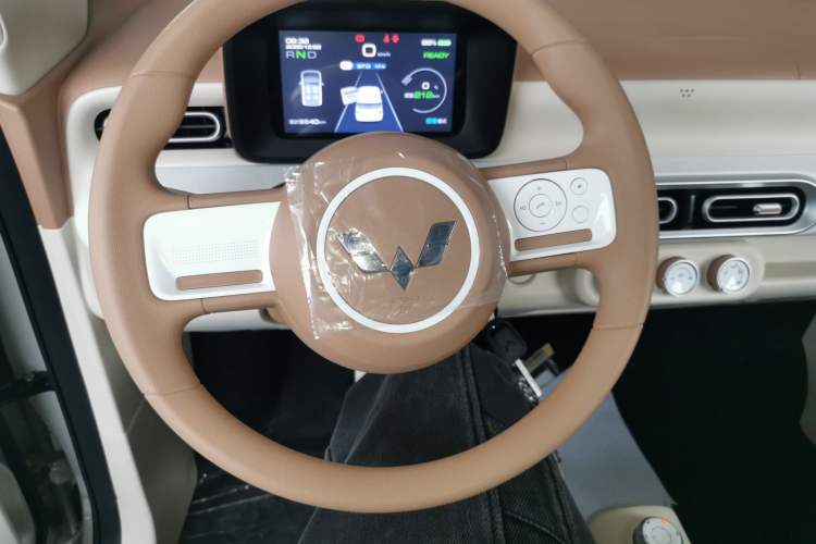 Used Wuling Hongguang MINIEV 2024 3rd Generation 215km Youth Edition