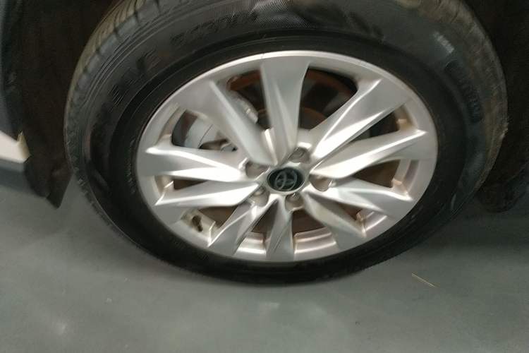 Used Toyota Corolla Cross 2024 2.0L Smart Electric Hybrid Dual-Engine Pioneer Edition