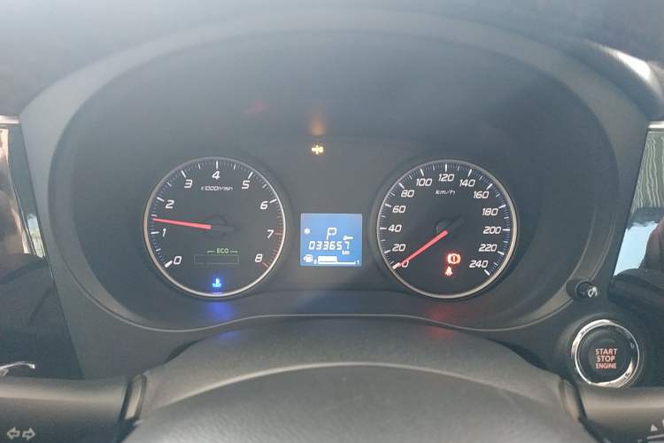 Used Mitsubishi Outlander 2018 2.0L Two-Wheel Drive Glory Edition 5 Seats