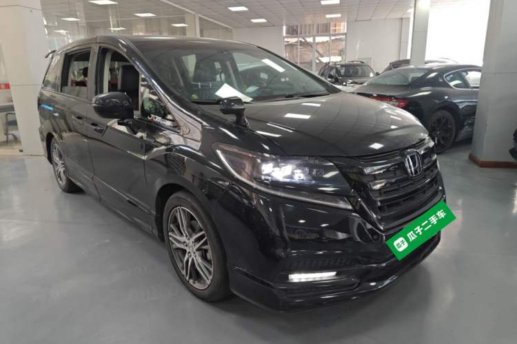 Used Honda Elysion 2019 2.0L Hybrid Luxury Edition
