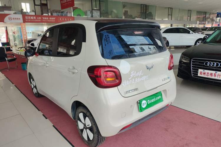 Used Wuling Hongguang MINIEV 2025 Four-Door Version Advanced Edition
