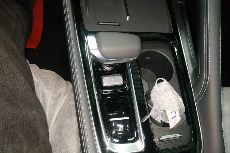 Used Geely Auto Preface 
