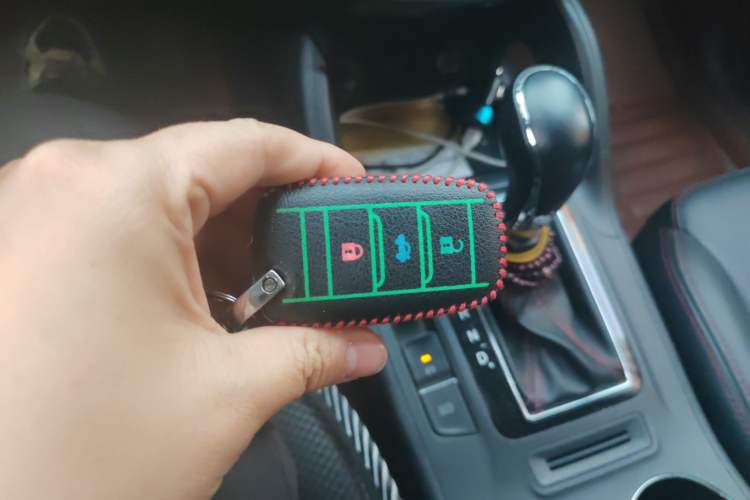 Used Changan CS75 2014 1.8T Automatic Elite Model China IV Standard
