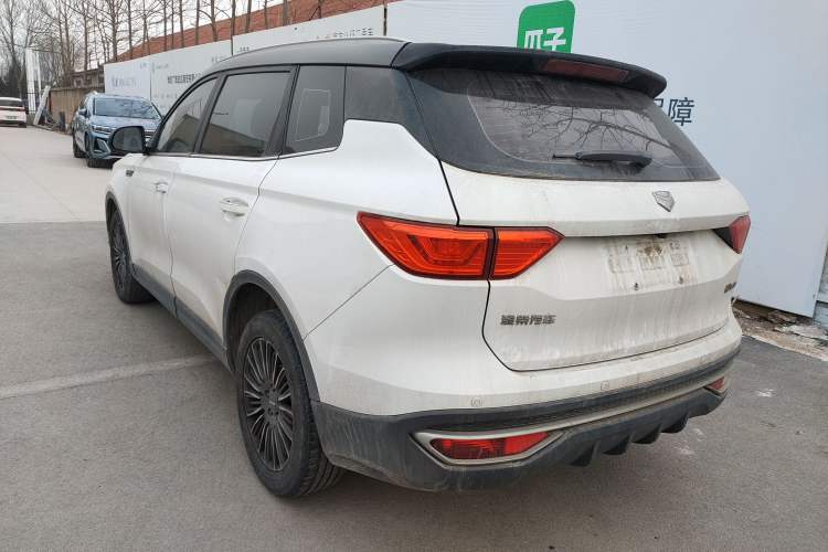 Used Sinotruk VGV U70 2020 1.5T Automatic Smart Luxury 7-Seater
