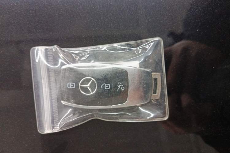 Used Mercedes-Benz E-Class 2023 Updated E 300 L Fashion Edition
