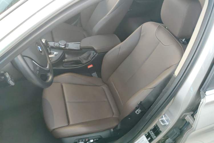 Used BMW 3 Series 2019 320Li Fashion Model
