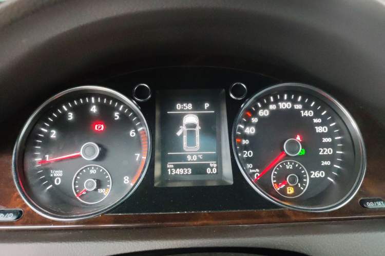 Used Volkswagen Magotan 2012 Travel Edition 2.0 TSI Comfort Version