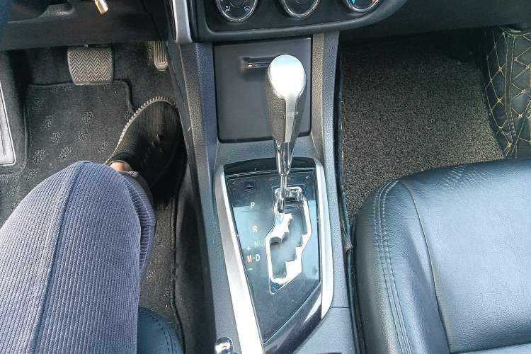 Used Toyota Corolla 2017 Revised Version 1.2T S-CVT GL-i
