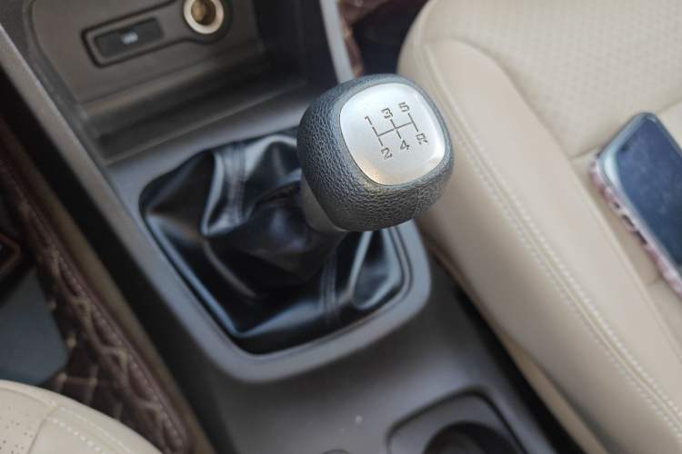 Used Wuling Hongguang 2018 1.5L S Comfort Model L2B
