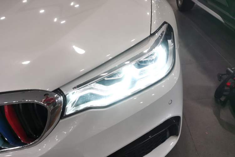 Used BMW 5 Series 2020 530Li Luxury Edition M Sport Package
