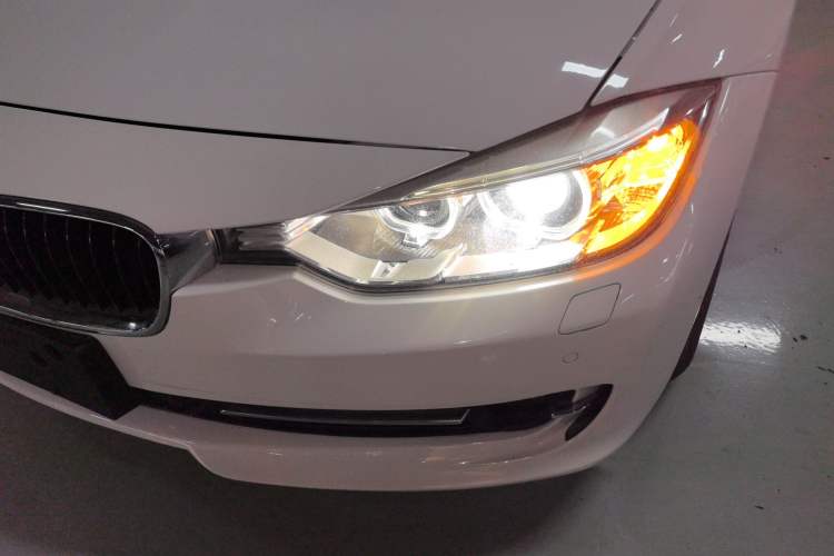 Used BMW 3 Series 2015 320Li Luxury Edition Fashion Model
