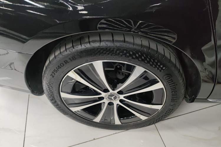 Used Mercedes-Benz E-Class New Energy 2023 E 350 e L Plug-in Hybrid Sedan
