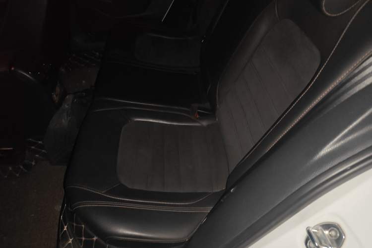 Used Volkswagen Sagitar 2015 230TSI Automatic Luxury Model