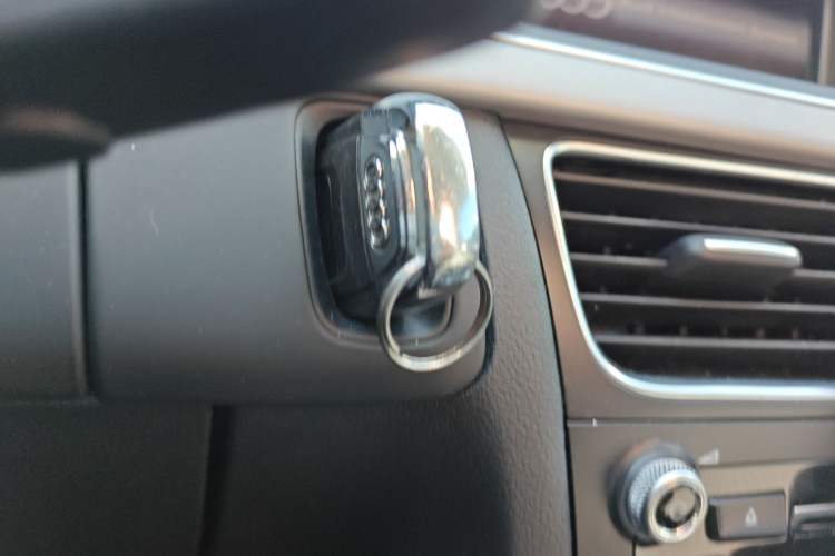 Used Audi A4L 2016 35 TFSI Collector's Edition Automatic Standard Model