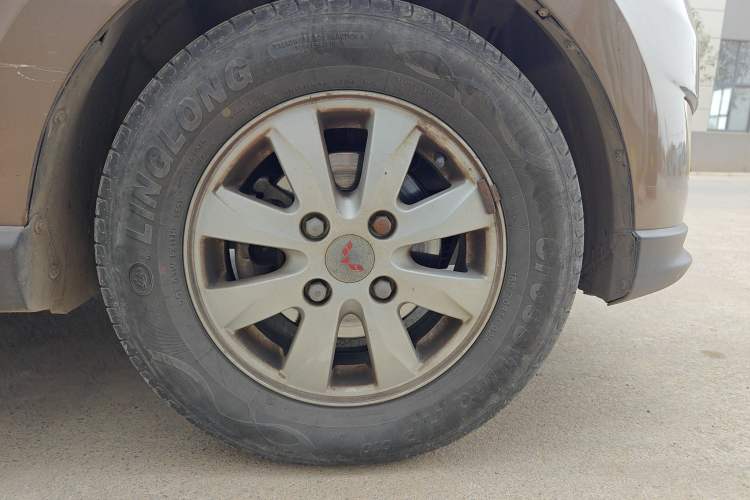 Used Wuling Hongguang 2013 1.5L S Luxury Model
