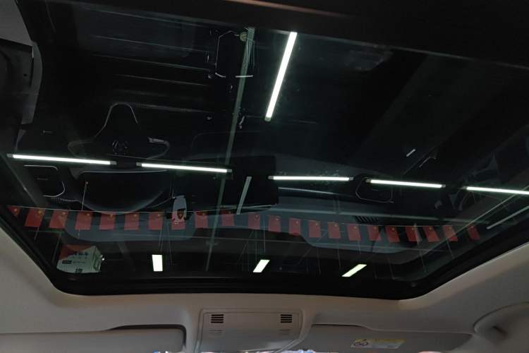 Used Volkswagen Tayron 2024 300TSI Two-Wheel-Drive Luxury Plus Advanced Version