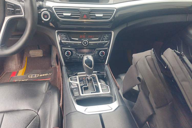 Used Geely Auto Emgrand GT 2015 1.8T Comfort Model
