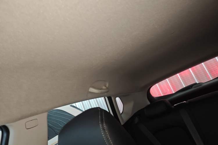 Used Chevrolet Trax 2019 Redline 335T CVT Trendy Version China VI Standard
